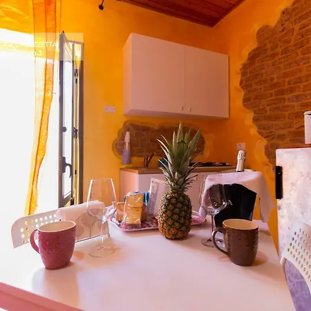 Affittacamere Casa A Chiazzetta Castelbuono (Sicily)